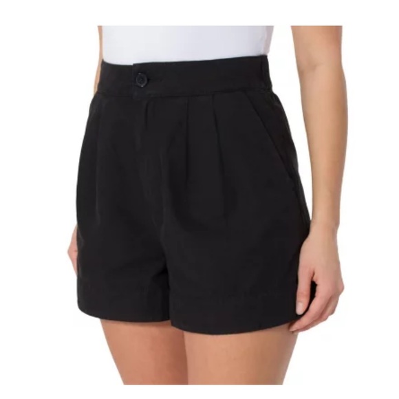 Joie pleated linen blend black shorts NWT large - Picture 2 of 8
